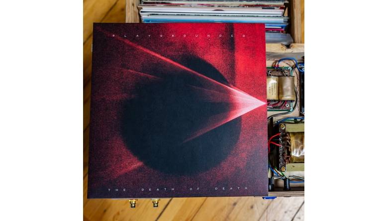Schallplatte Playgrounded – The Death Of Death (Pelagic Records) im Test, Bild 1